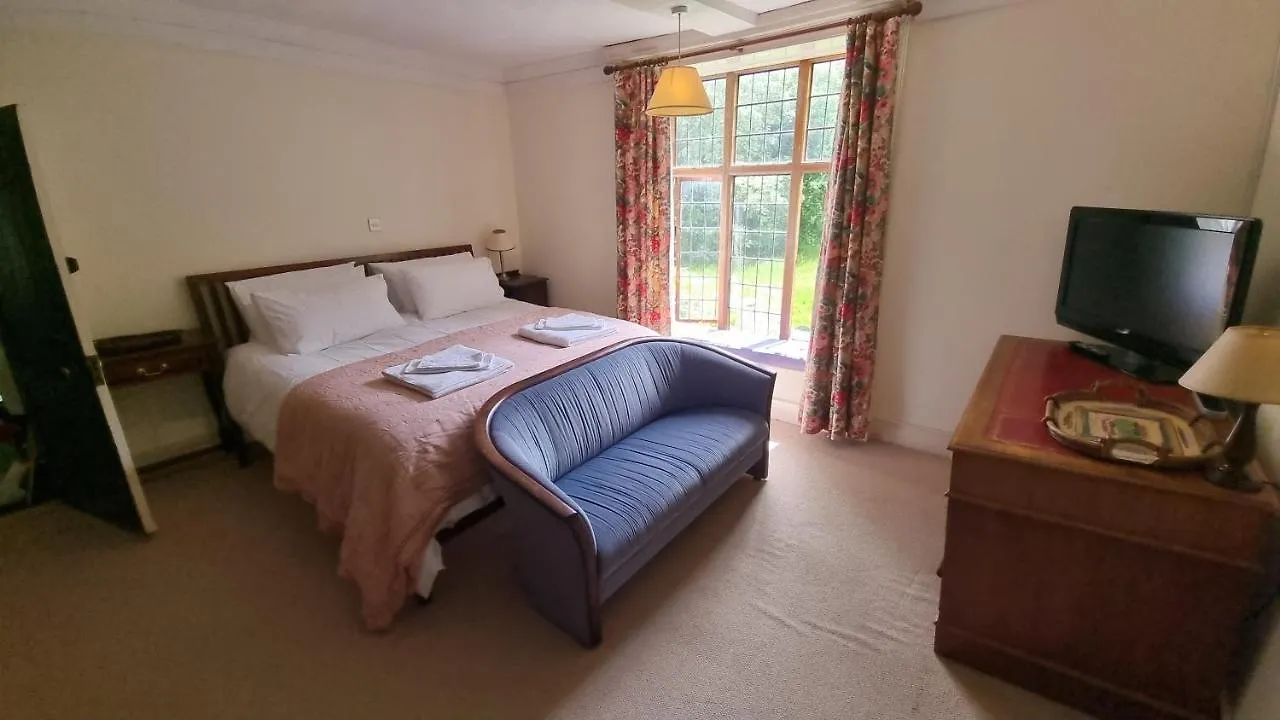 Bed & Breakfast Old Manor House Bed And Breakfast Ashford
