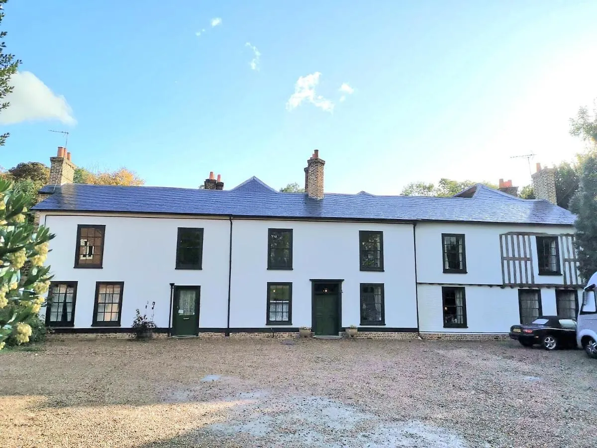 Bed & Breakfast Old Manor House Bed And Breakfast Ashford