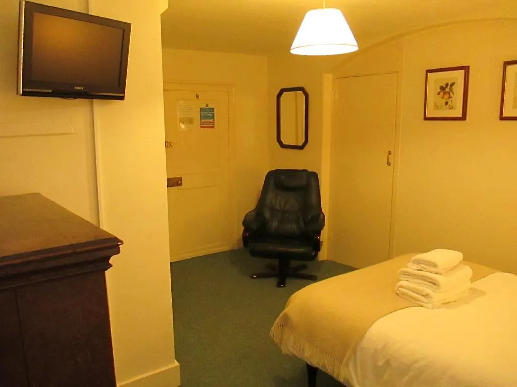 Old Manor House Bed And Breakfast Ashford Bed & Breakfast